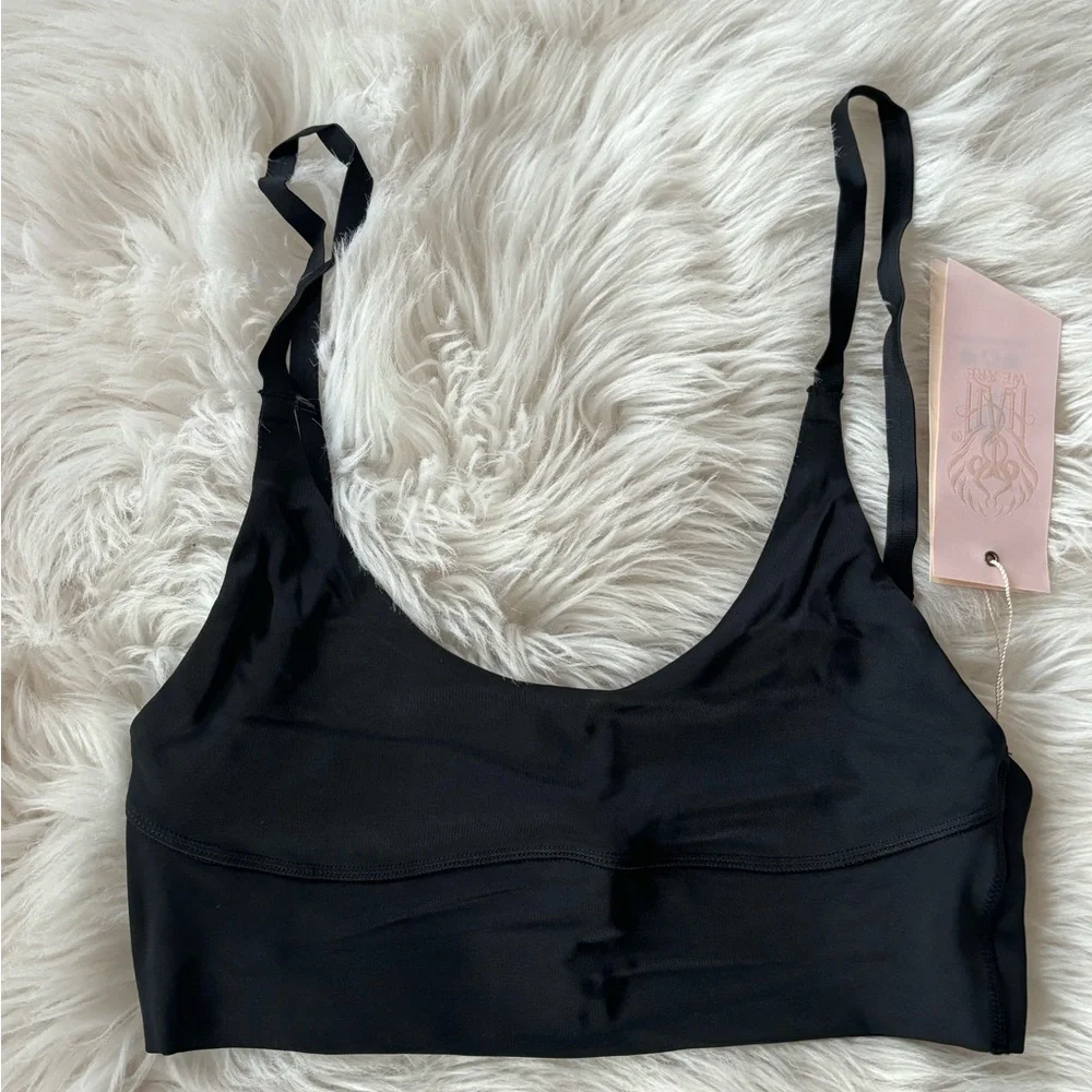 WE‎ ARE HAH: Cami Brhah in Noir